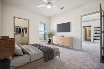 Ceiling fan